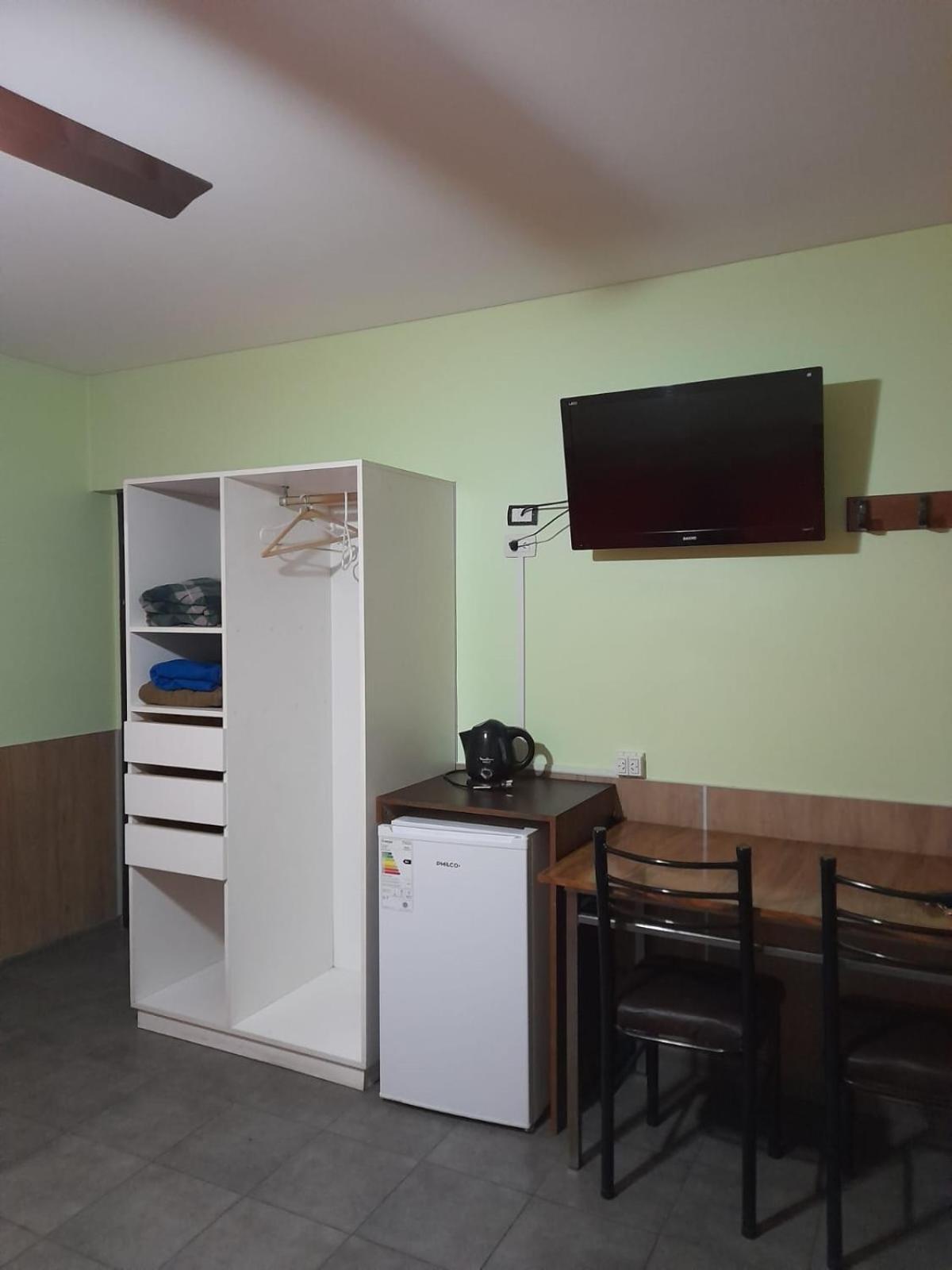 Bari Hotel Capdevila Bagian luar foto