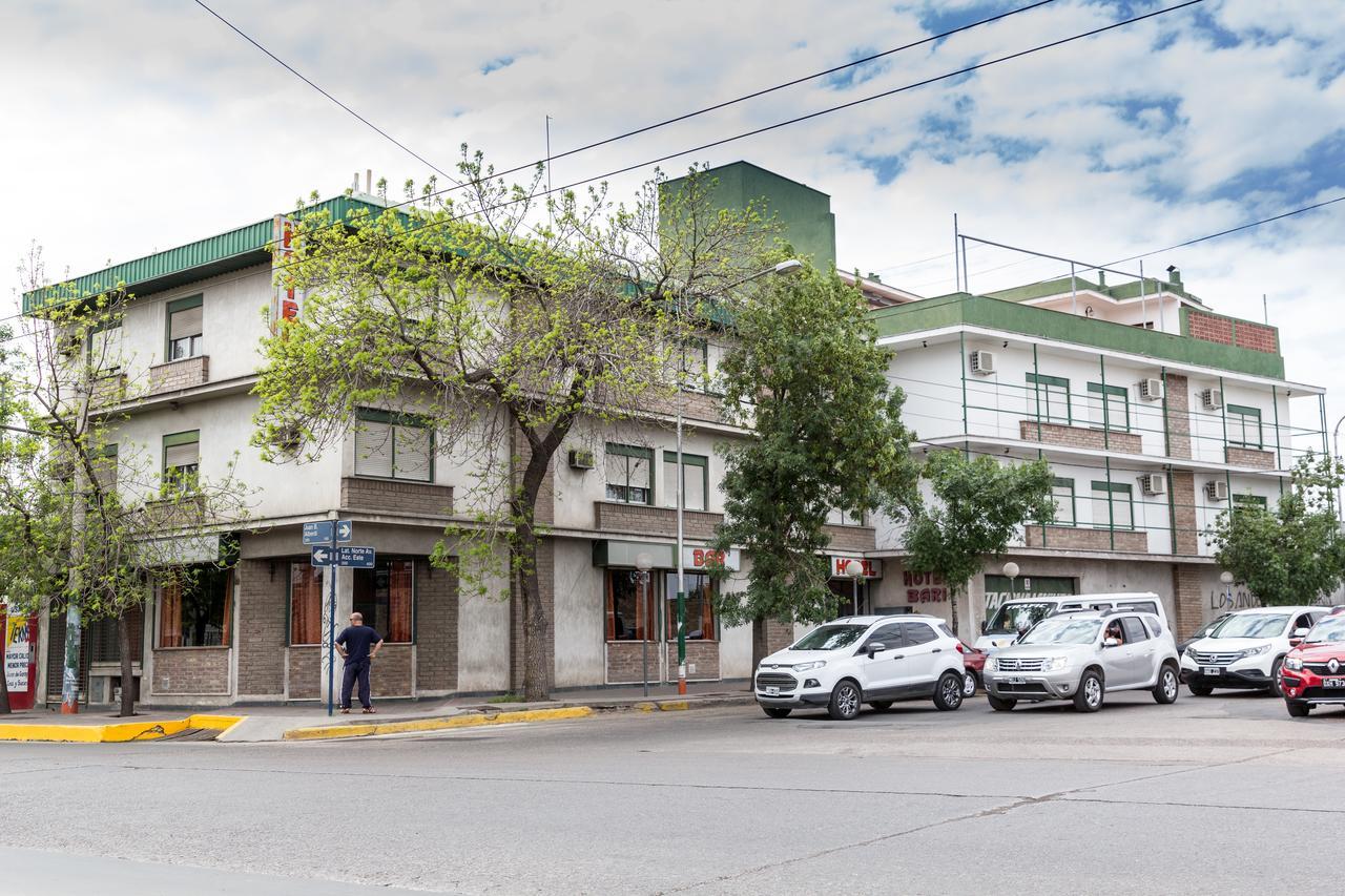 Bari Hotel Capdevila Bagian luar foto